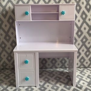 18in White Doll Desk
